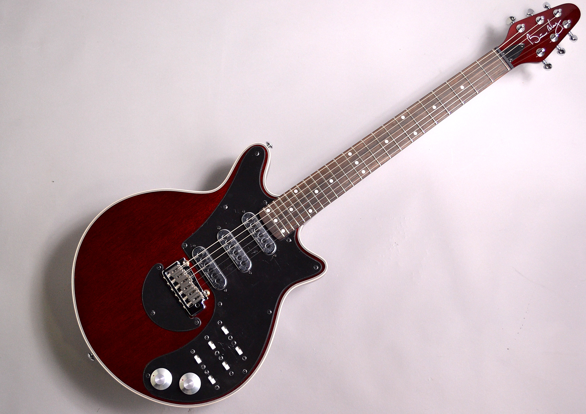 SOLD】Brian May Guitars – TheBrianMayGuitars Red Special｜島村楽器