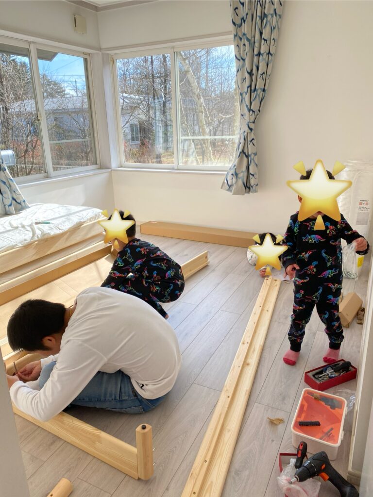 UTÅKERスタッキングベッド – 子育てしながら都市と町の二拠点生活