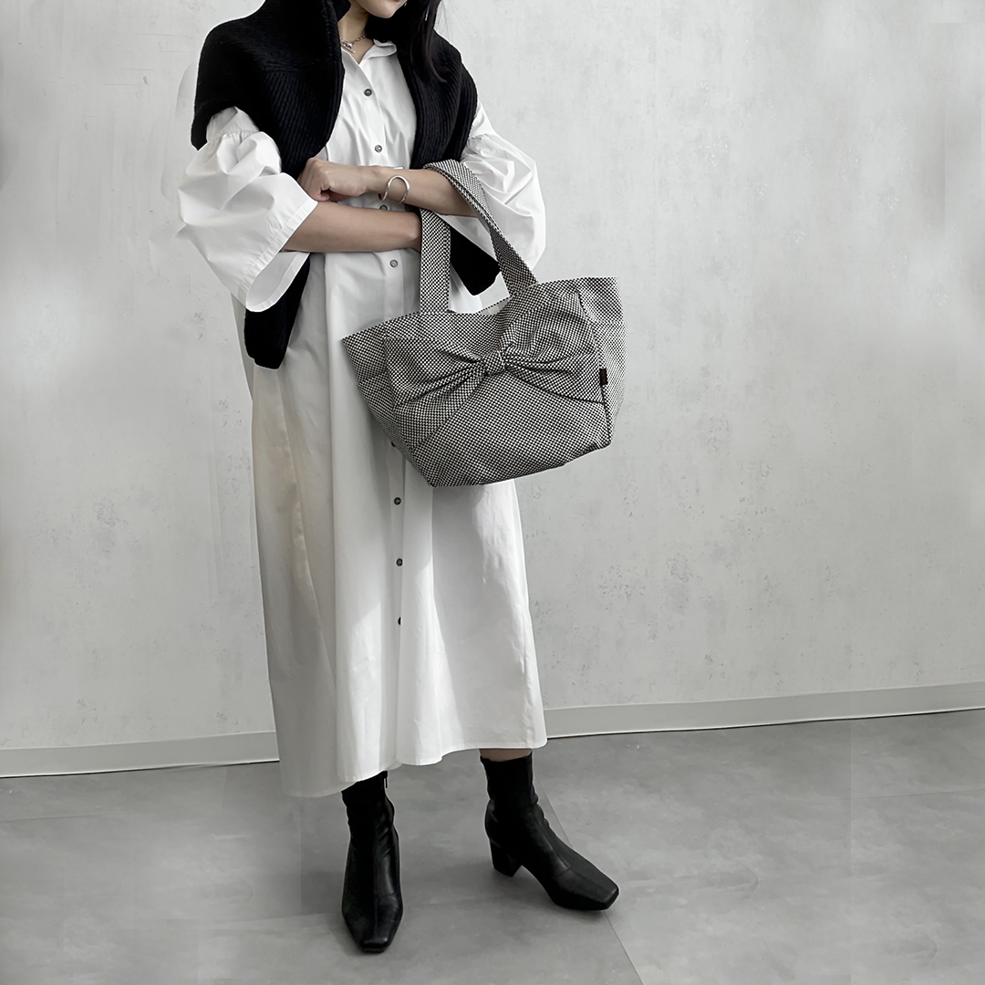 sasicco カインドバッグ 白と黒の市松 | リボンバッグ | 三河木綿 刺子
