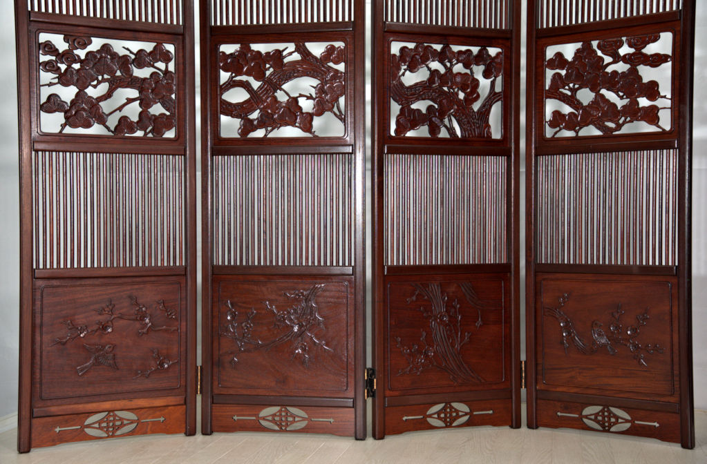 衝立: 花梨 4枚屏風 松透かし彫り no.9004 (これから仕上品) / 唐木