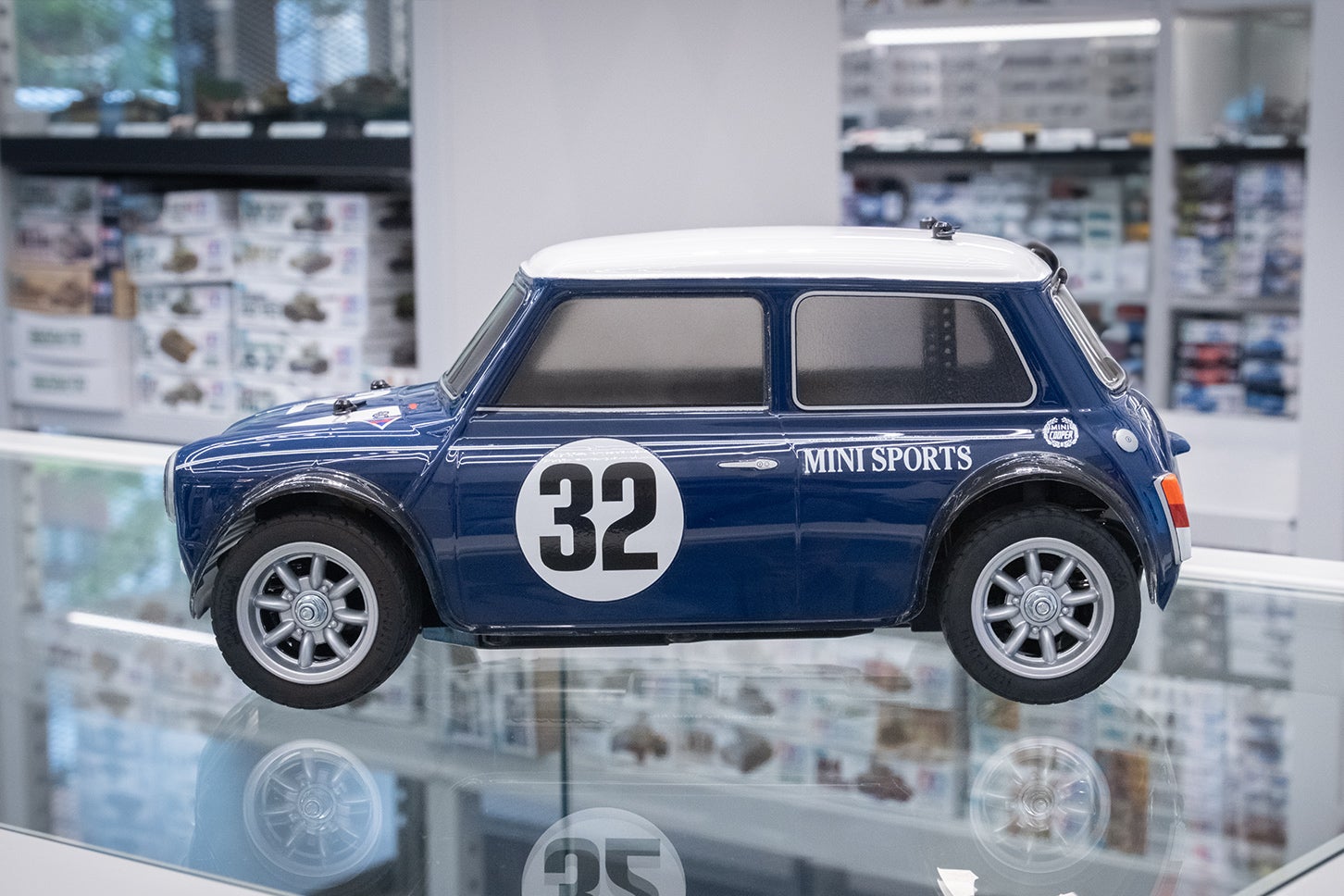 タミヤから「ミニクーパーレーシング」の1/10電動RCカーが登場