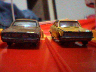 グランプリサーキットの写真 : トミカ解体所