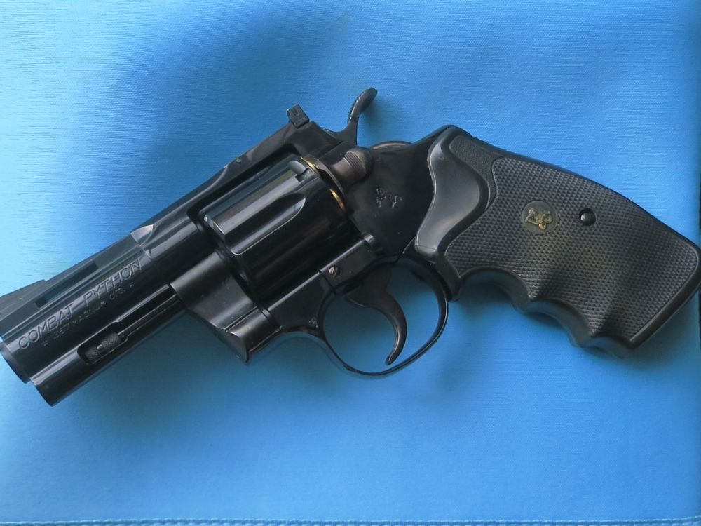 コンバットパイソン by コクサイ : とーちゃんの日記