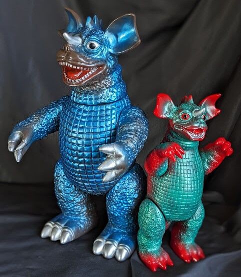 ジャイアント＆スタンダード・バラゴン（ブルマァク復刻・マルサン