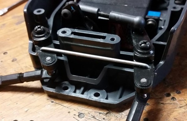 TA01を改造する その2 : Uecky Racing