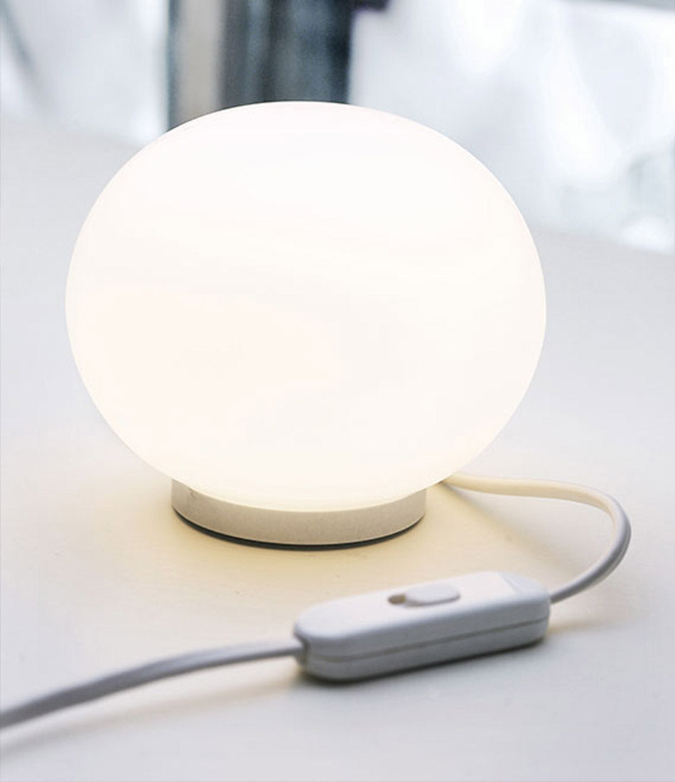 Flos - Glo-Ball Basic Zero Table Lamp | Livingspace