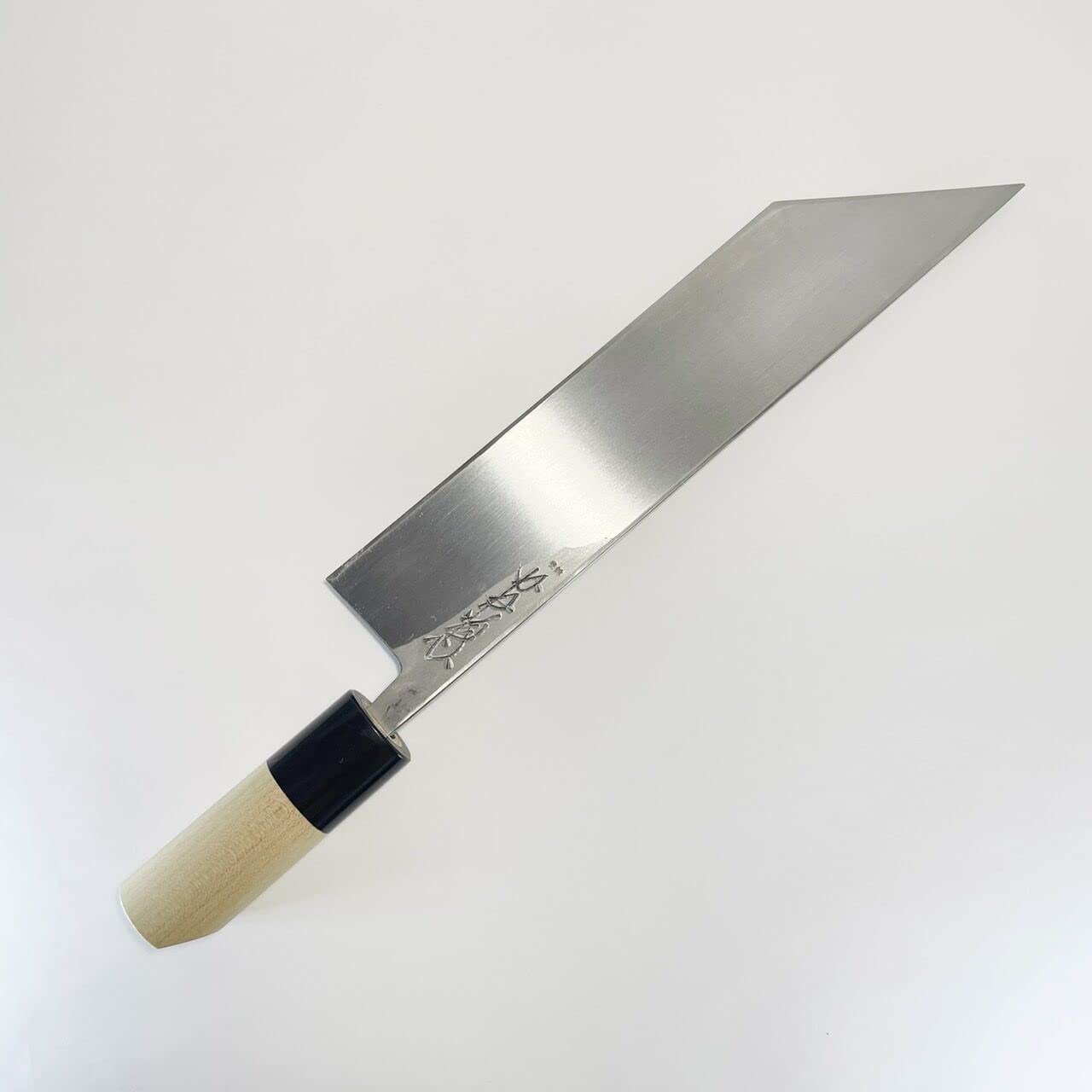 Amazon | 日本製 かね惣 鰻裂き包丁 鋼 霞 水牛柄 7寸（210mm） 本家