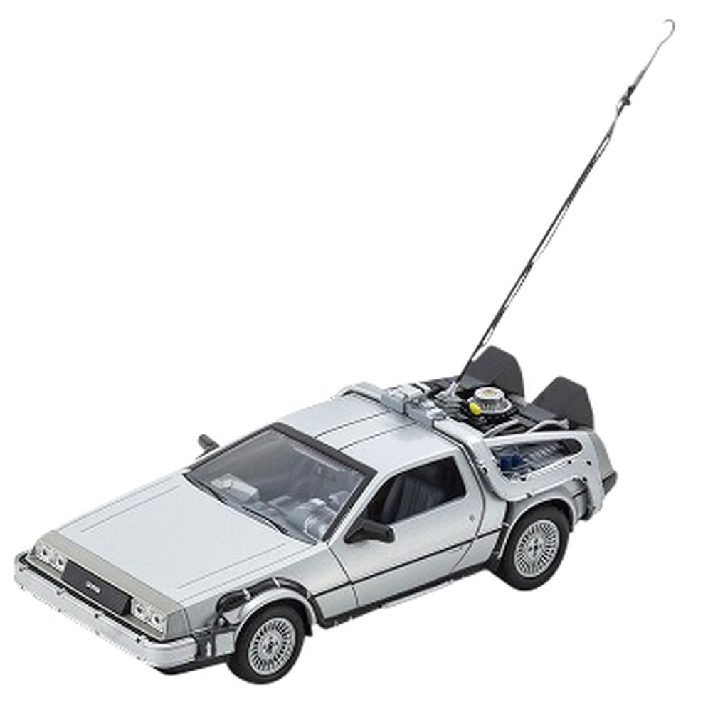 Amazon | WELLY 1/24 デロリアン DMC-12 (BACK TO THE FUTURE I) 完成