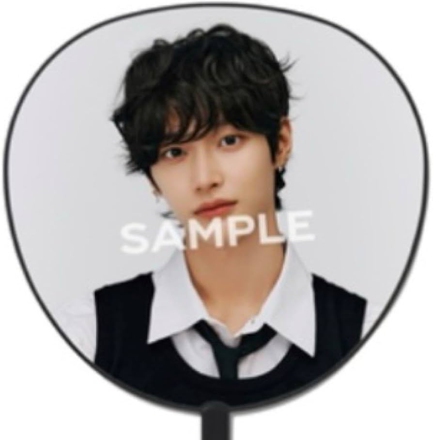 Amazon.co.jp: RIIZE ライズ ウォンビン ホルツ グッズ うちわ : おもちゃ