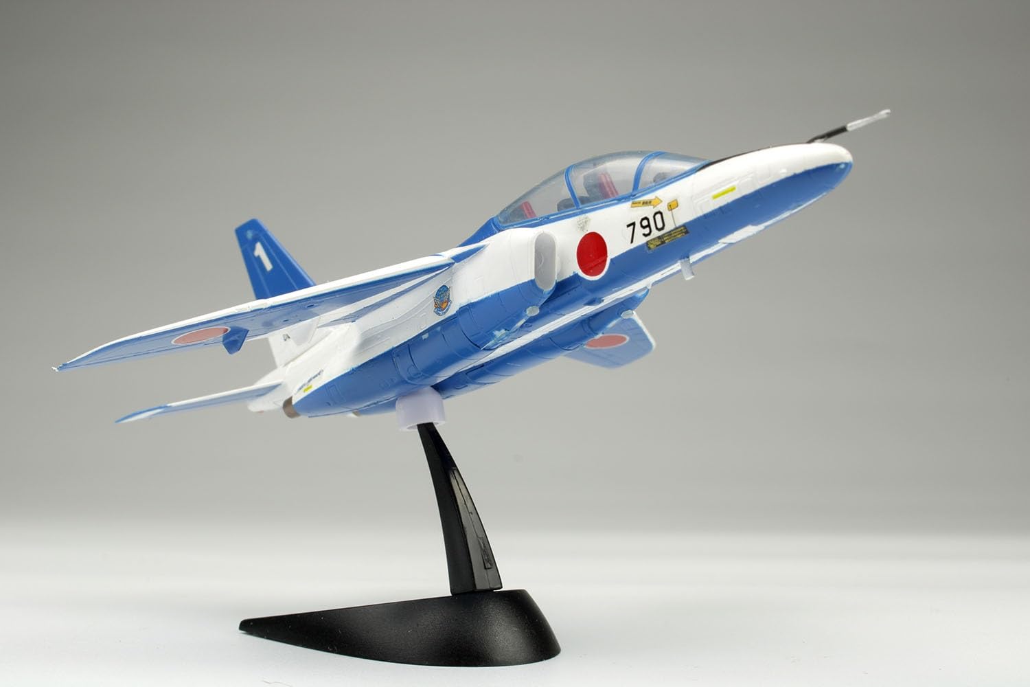 Amazon | プラッツ(PLATZ) 1/100 航空自衛隊 T-4 ブルーインパルス