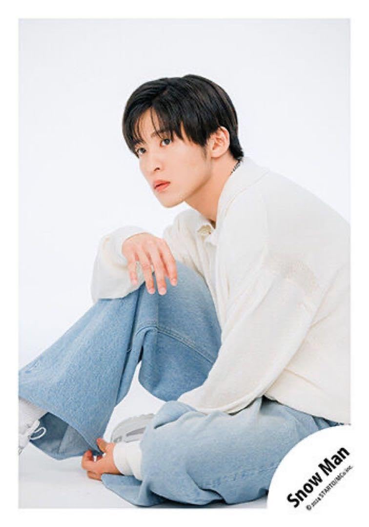 Amazon.co.jp: SnowMan 公式写真 BREAKOUT 君は僕のもの 目黒蓮 ♯10