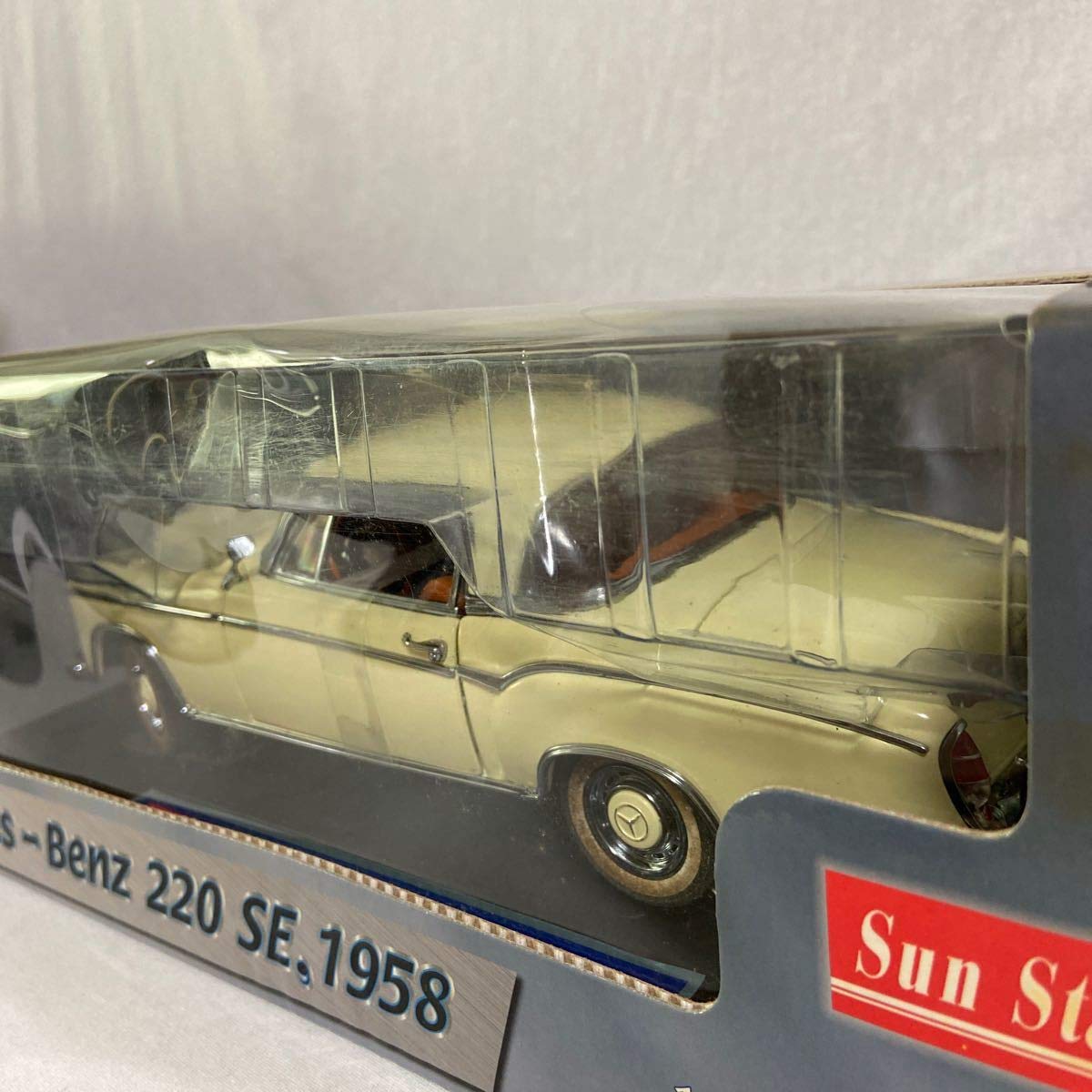 Amazon | 希少 Sun Star 1/18 Mercedes Benz 220 SE 1958 メルセデス