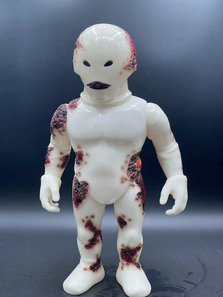 Amazon.co.jp: ウルトラセブン スペル星人 UNKNOWN ソフビ : おもちゃ