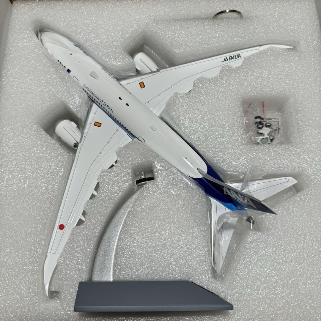 Amazon.co.jp: JFox 全日空 ANA B787-8 JA840A : おもちゃ