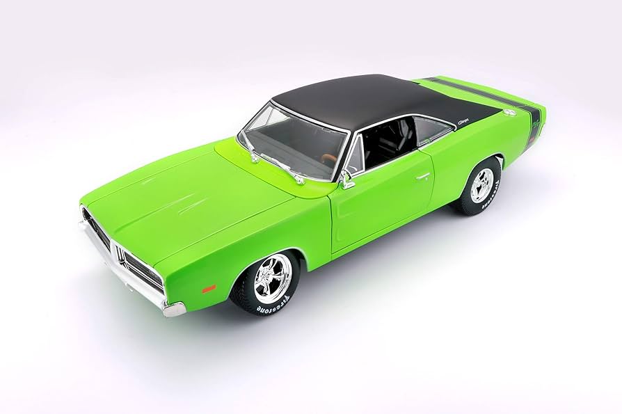 Amazon.com: 1: 18 Design 1969 Dodge Charger R/T (Colors May Vary