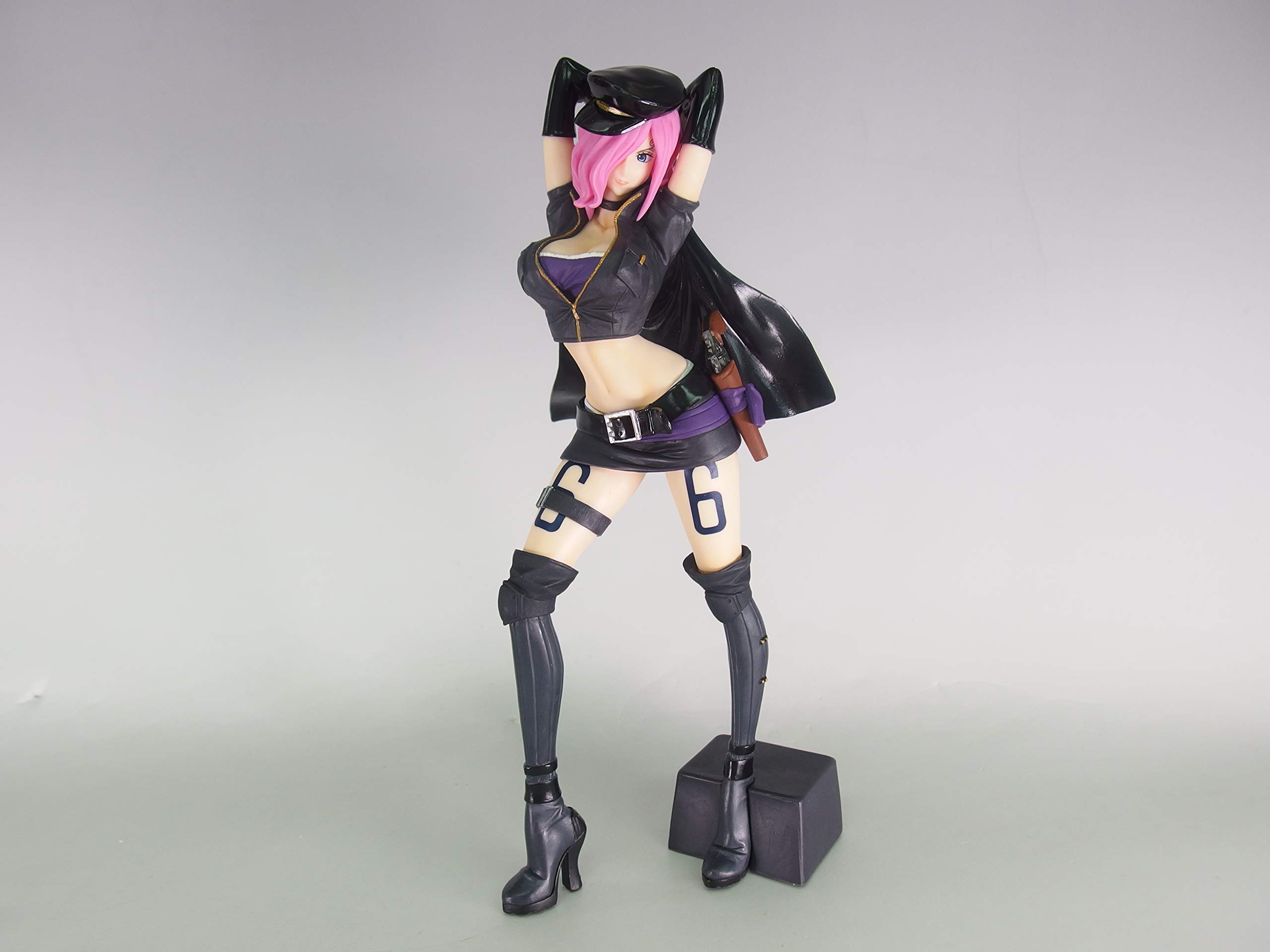 Amazon.com: Banpresto Flag Diamond Ship-Vinsmoke. Reiju-Code:B