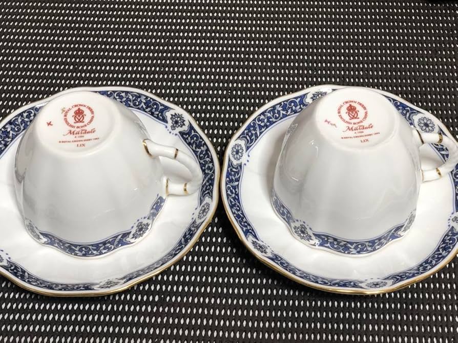 Amazon | ロイヤルクラウンダービー ミルデール カップ&ソーサー ペア