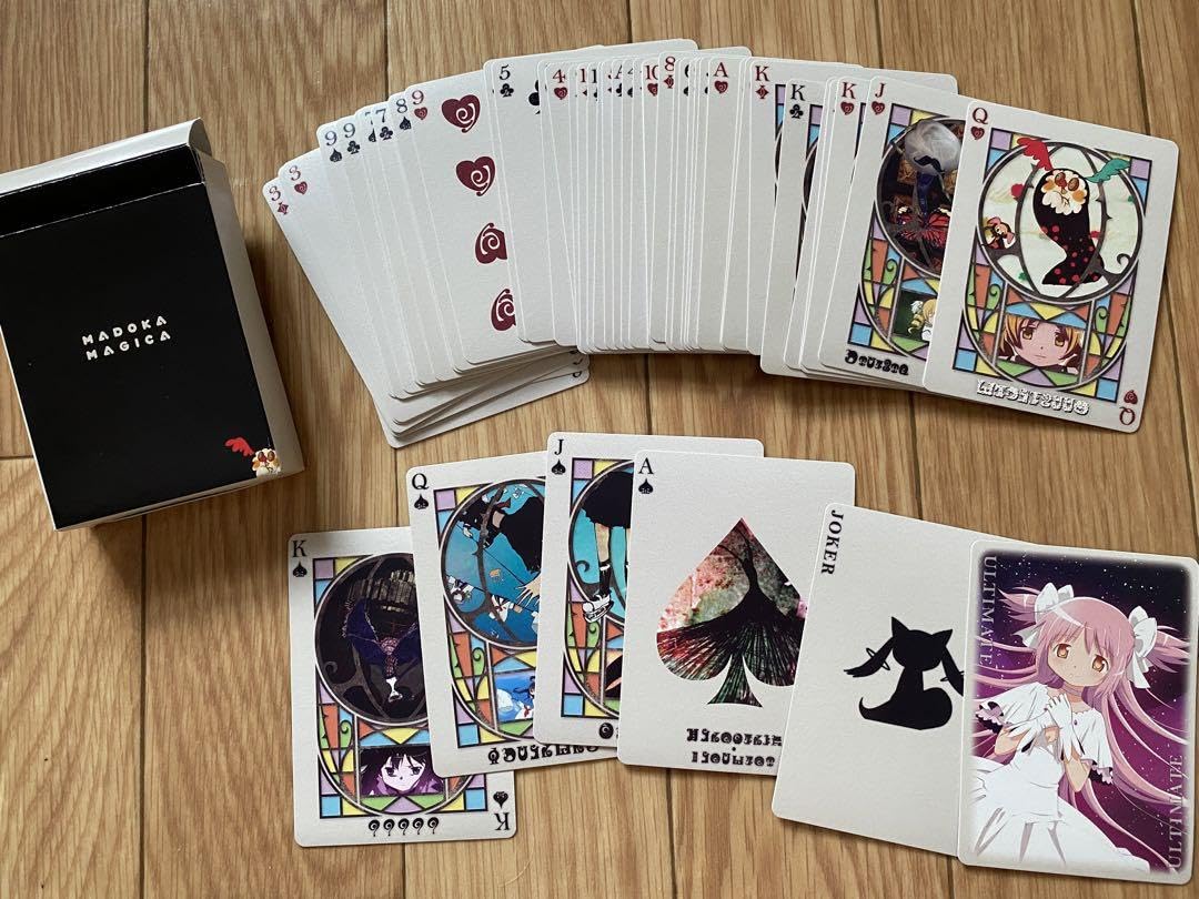Amazon.co.jp: 魔法少女まどかマギカ トランプ設定資料集 PWFRK : ホビー