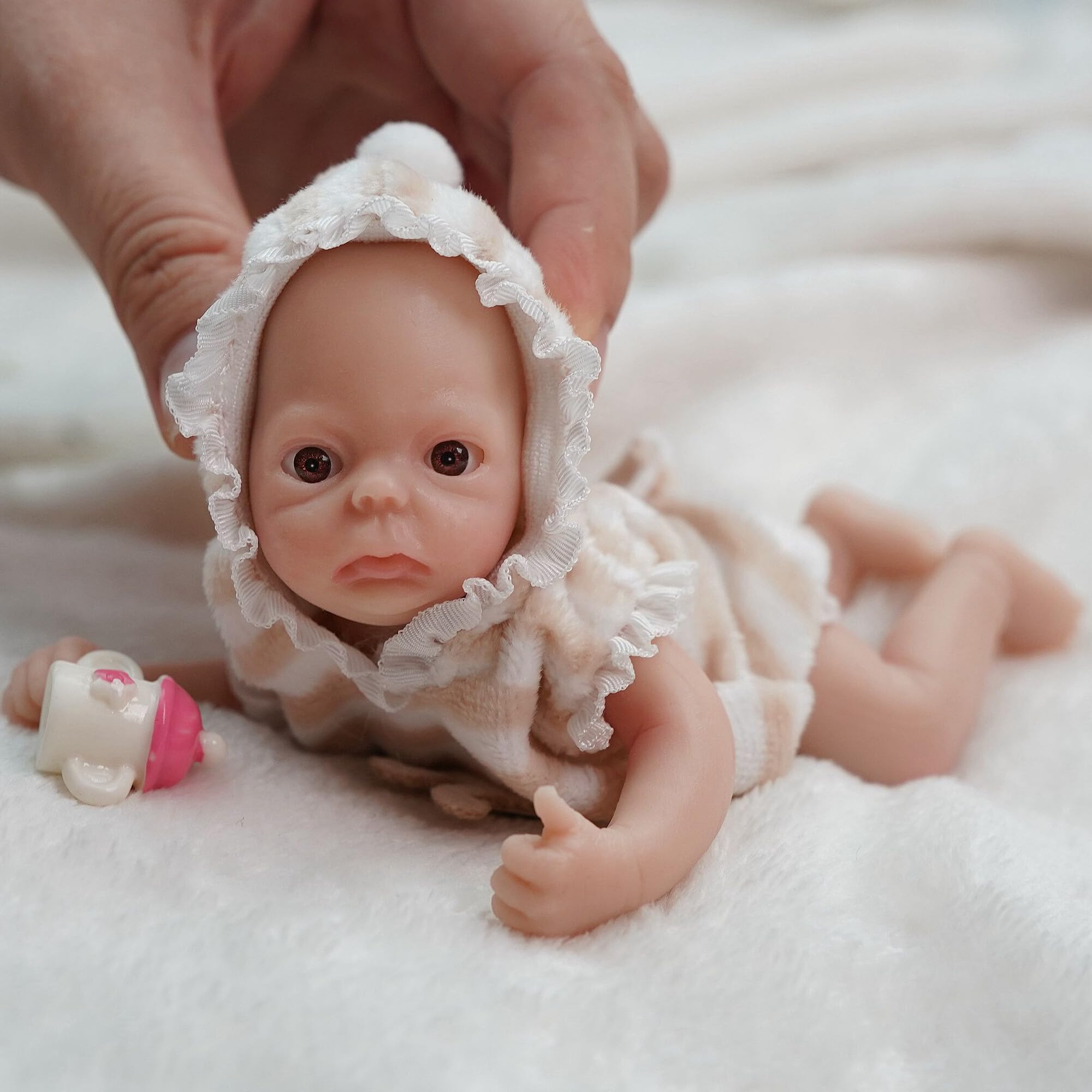 Amazon | Newtotlove 5.5インチ ミニチュアシリコンベビーフルボディ