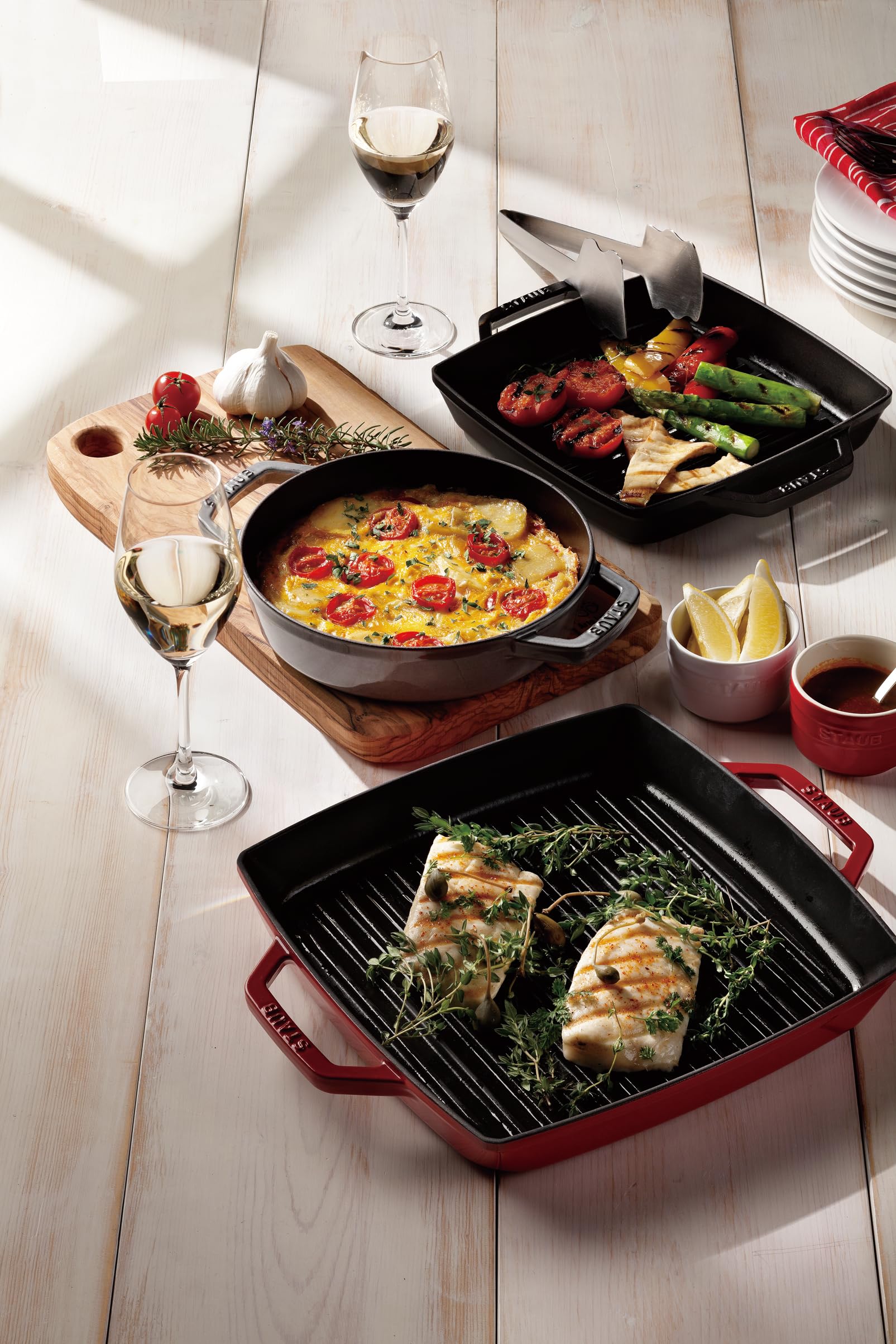 Amazon｜staub ストウブ 「 ピュアグリル ラウンド チェリー 30cm