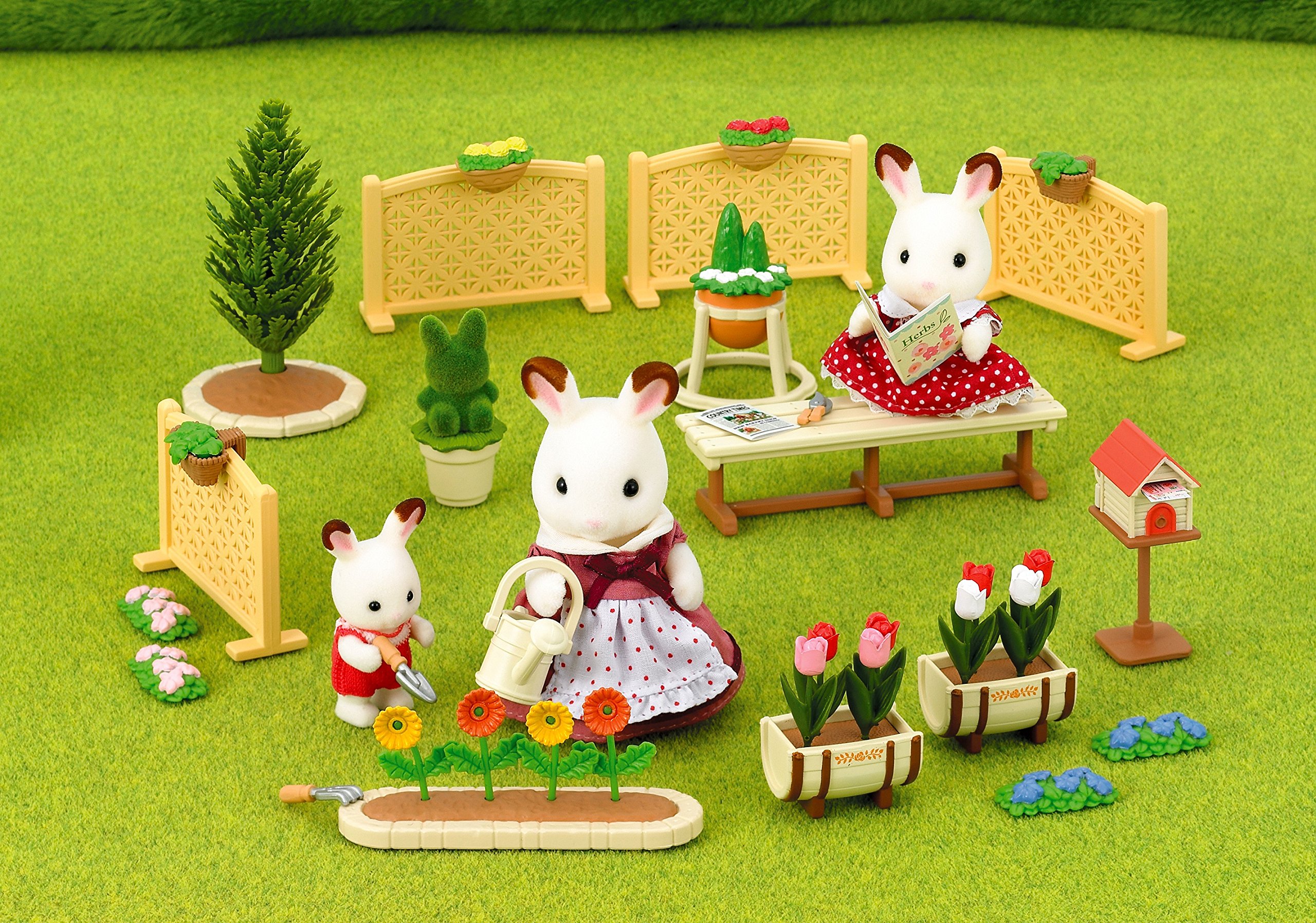 Amazon | シルバニアファミリー ルームセット くつろぎファミリー