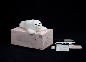 Amazon | アザラシ型メンタルロボット パロ メンテナンスパック付