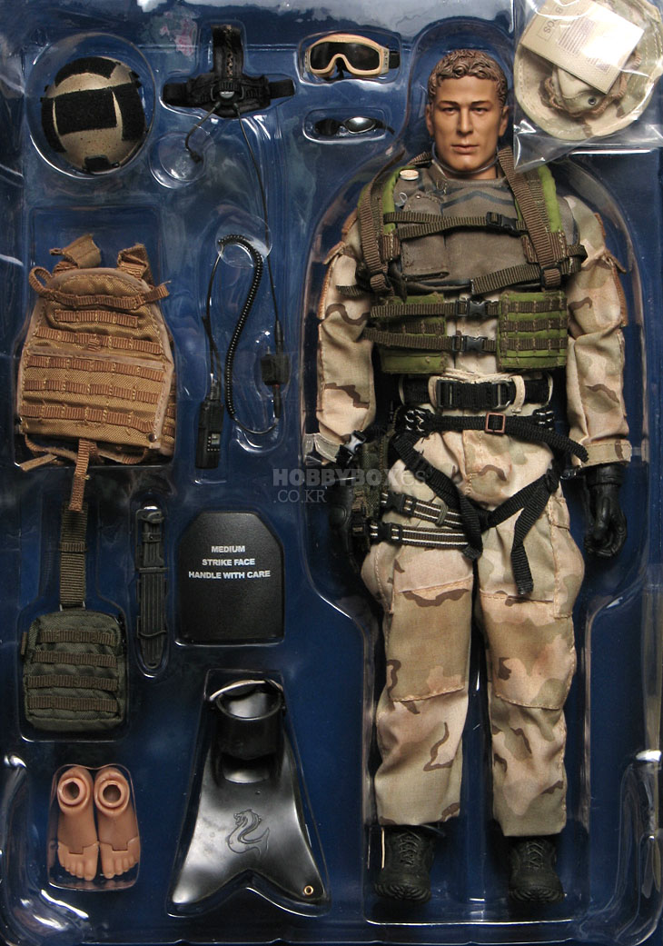 하비박스- 핫토이 공식수입원, 12인치 피규어,스테츄 전문 쇼핑몰