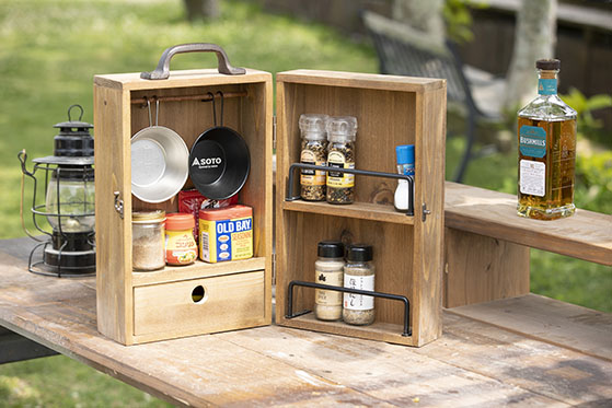 FILE71掲載 DIYで収納に便利なキャンプギアを作ろう！（スパイス