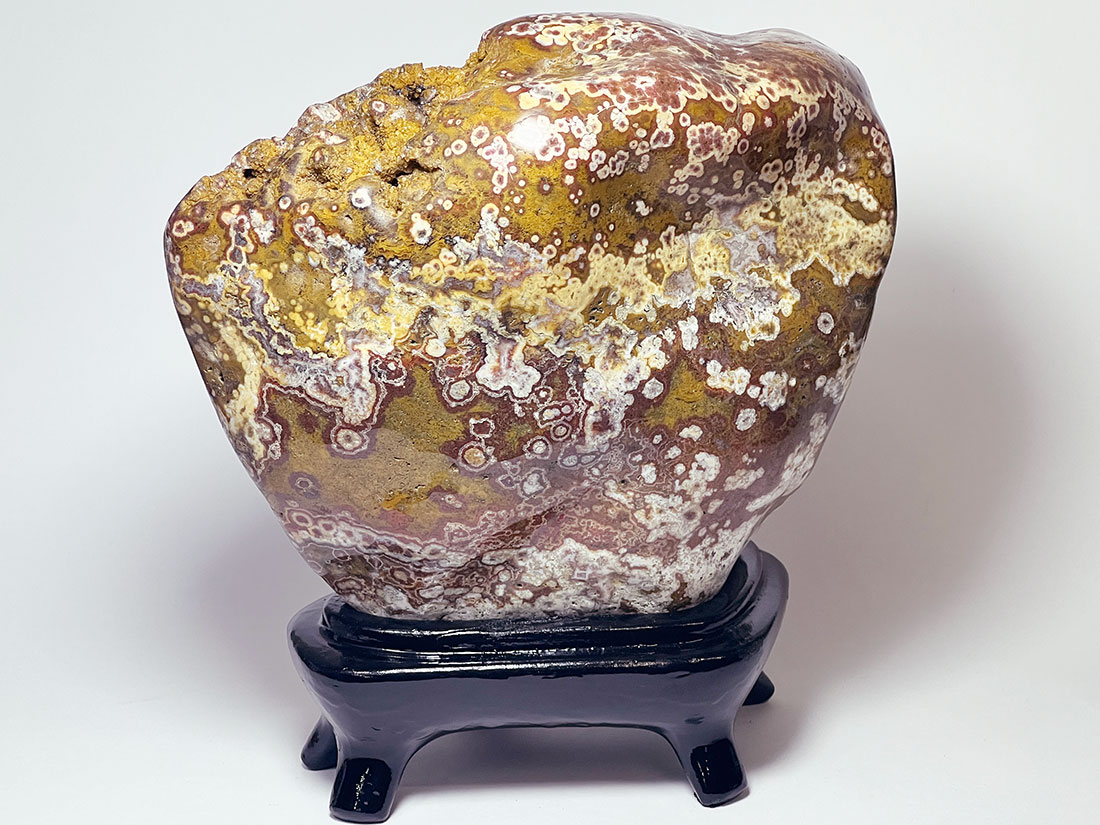 秋田県産五城目孔雀石 (木製台座付き)