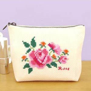 刺しゅうキット 『フラワーエンブロイダリー バラのポーチ (クリーム
