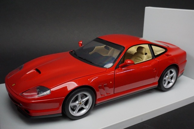 1/18 UTモデルズ 180076020 フェラーリ 550 マラネロ 1996 レッド