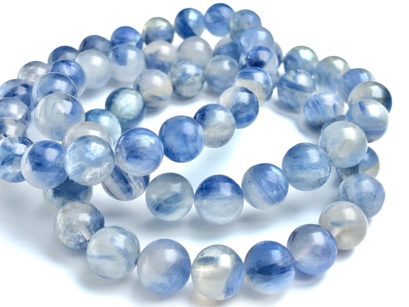 美しく輝くシラー☆天然石ブレスレット/アイスブルーカイヤナイト