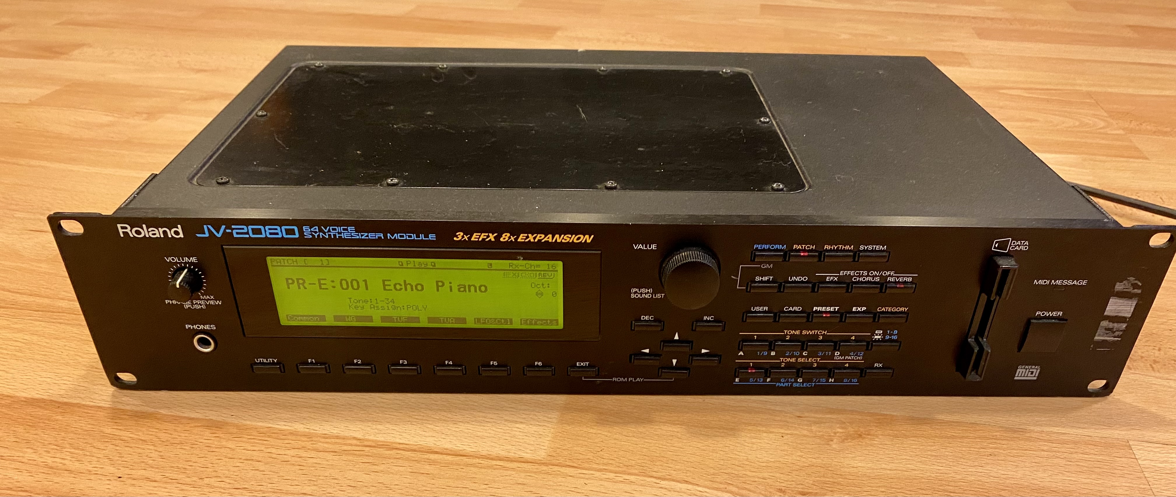 JV-2080 - Roland JV-2080 - Audiofanzine