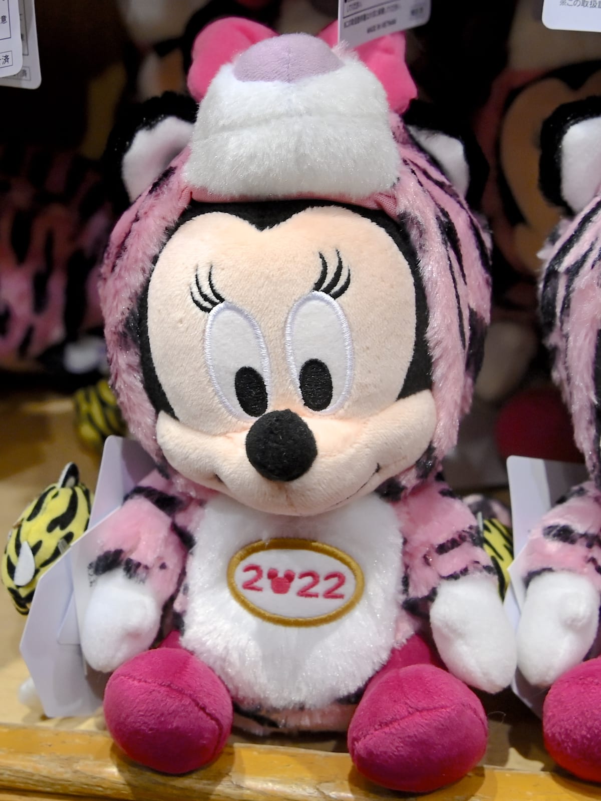 ミッキーたちが寅(トラ)になりきり！“東京ディズニーリゾートのお正月