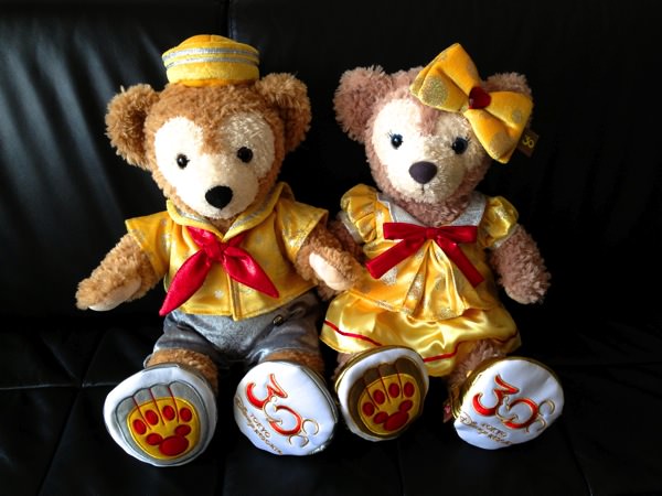 人気のダッフィーの30周年コスチューム&ライトペンダント&サングラス！ -