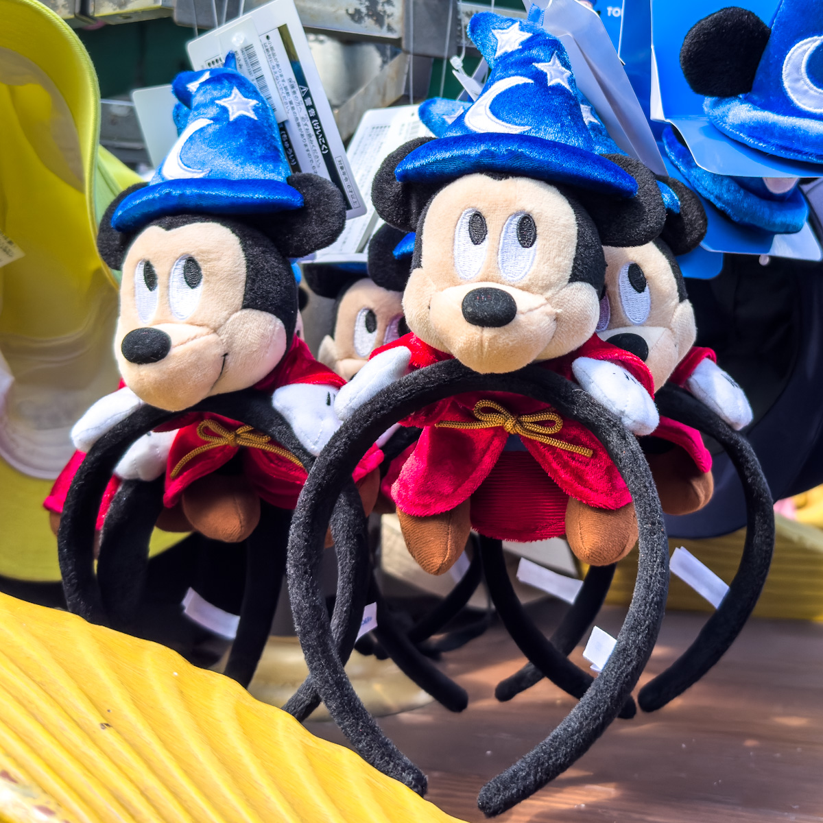 ファンタジアミッキーのぬいぐるみデザイン！東京ディズニーランド