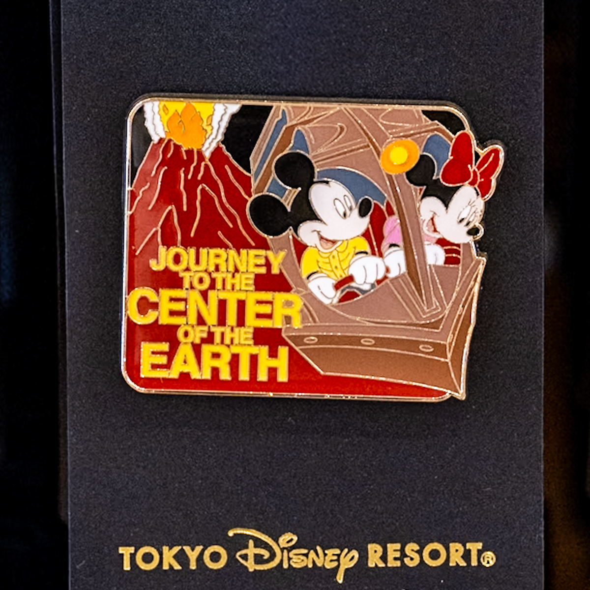 ライドに乗るミッキー＆ミニーもデザイン！東京ディズニーリゾート