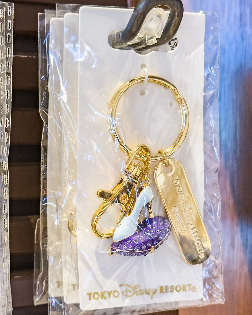 ミニーバルーン、ローズドームなど！東京ディズニーランド「ガラスの靴