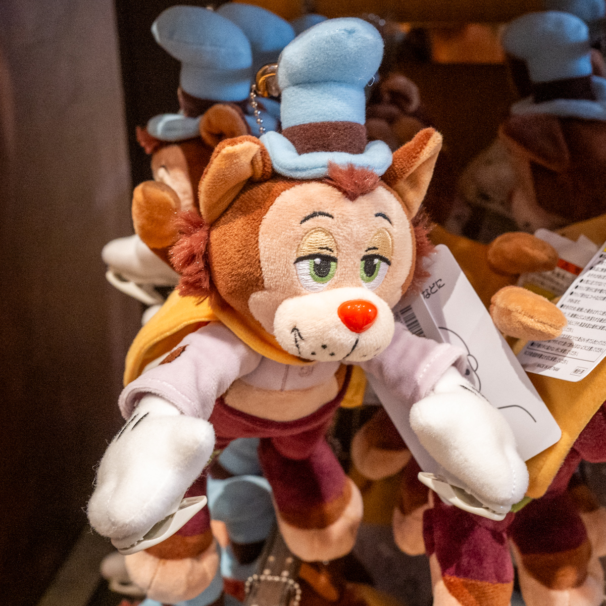 くっつけてかわいい！東京ディズニーランド 肩のせぬいぐるみ・お土産 -