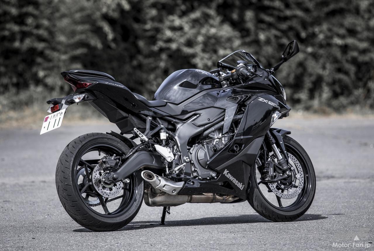 低中回転トルクに違いあり】国内仕様より5ps大きい。カワサキ Ninja ZX
