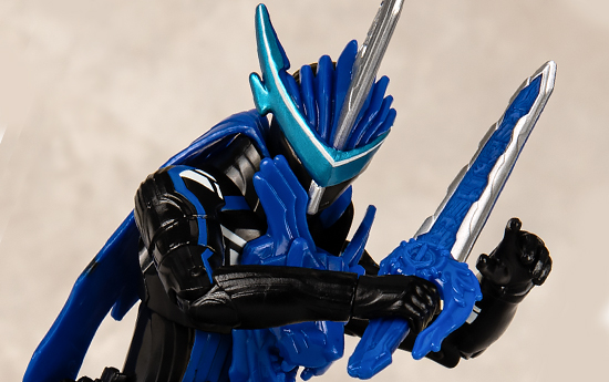 フォトレビュー】RKFシリーズ『仮面ライダーセイバー』仮面ライダー