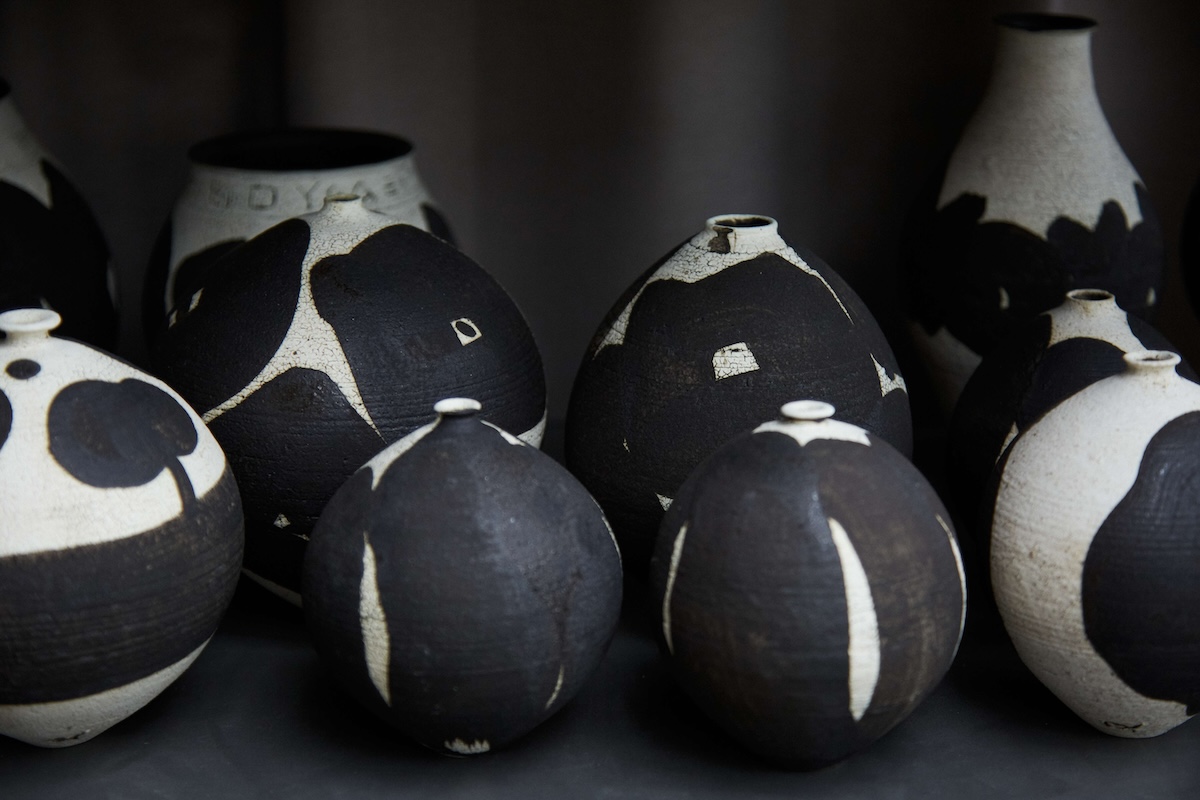 陶芸家 野口寛斉インタビュー「縄文土器を洗練させた時を超えた造形