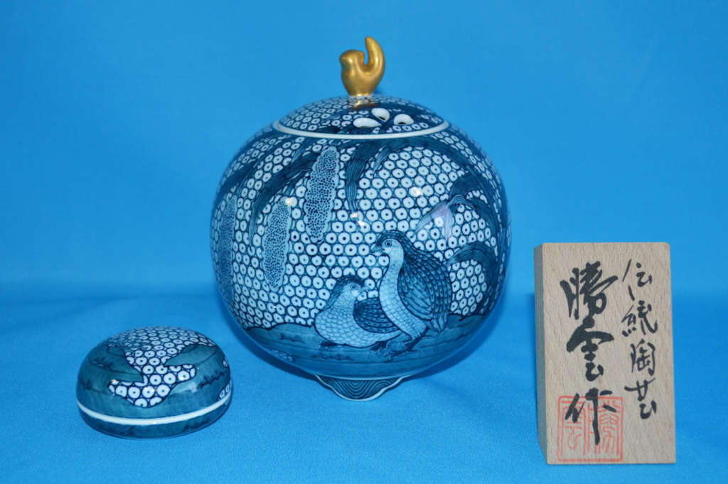 おちゃわんどっとこむ 有田焼・伊万里焼の専門店／久保田陶器店 / 藤井