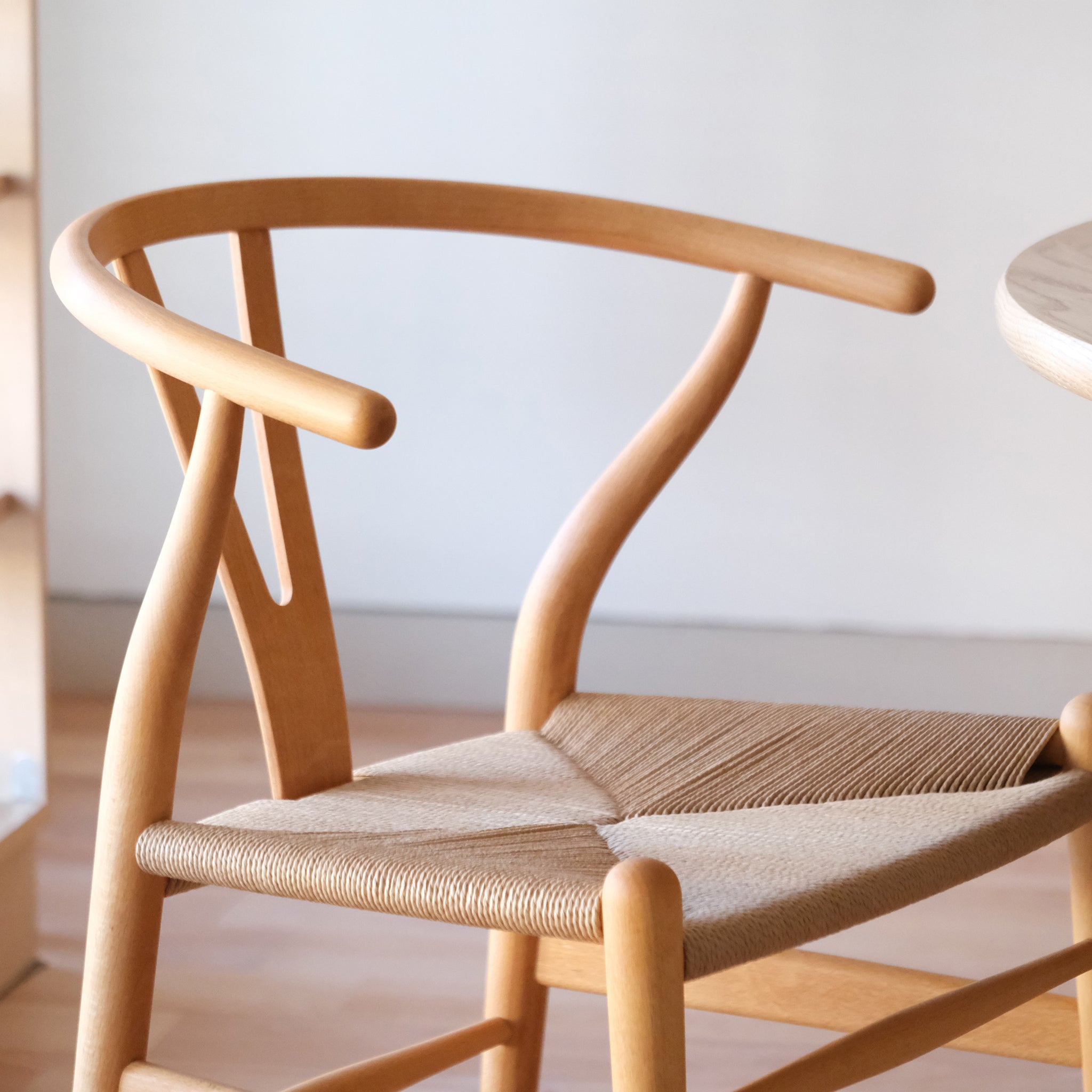 Yチェア43cmビーチ材オイル仕上げ／ナチュラルペーパーコード／即納