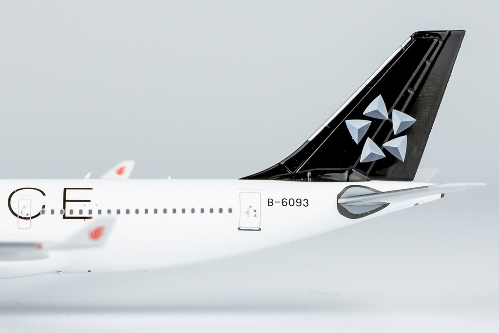 Air China Airbus A330-200 B-6093 Star Alliance NG Model 61079