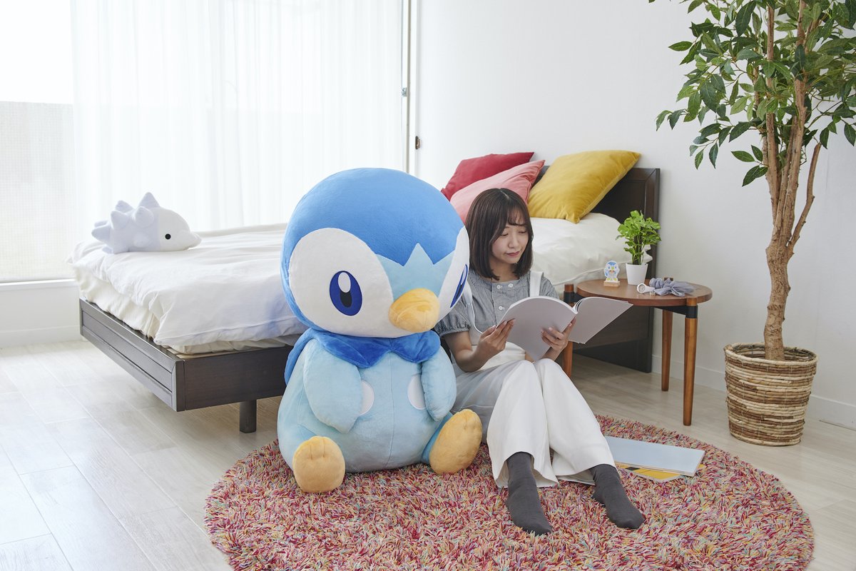 只今、「とってもおっきいポッチャマ」が受注生産で予約受付中だよ