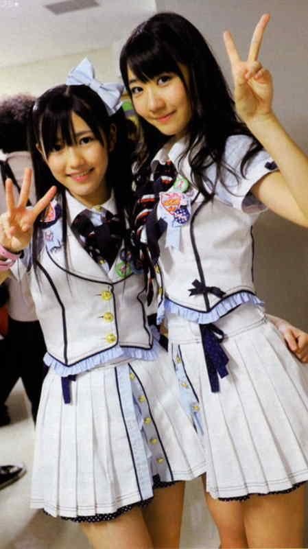 03「ポニーテールとシュシュ」2010/5/26 生写真もそうですが、まゆゆは