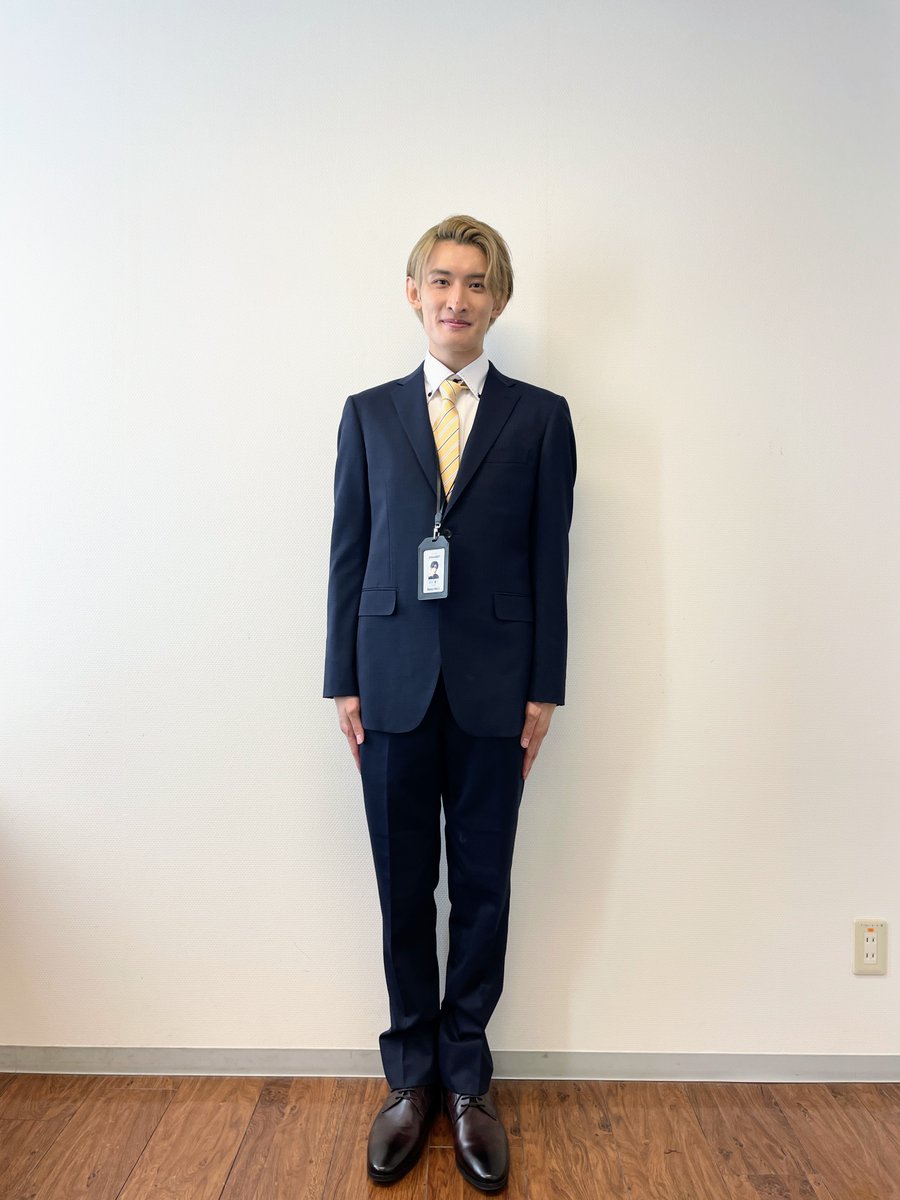 👨‍💻 #デンホリ オフショット公開 ＼ 〜 #向井康二 ビジネススーツ