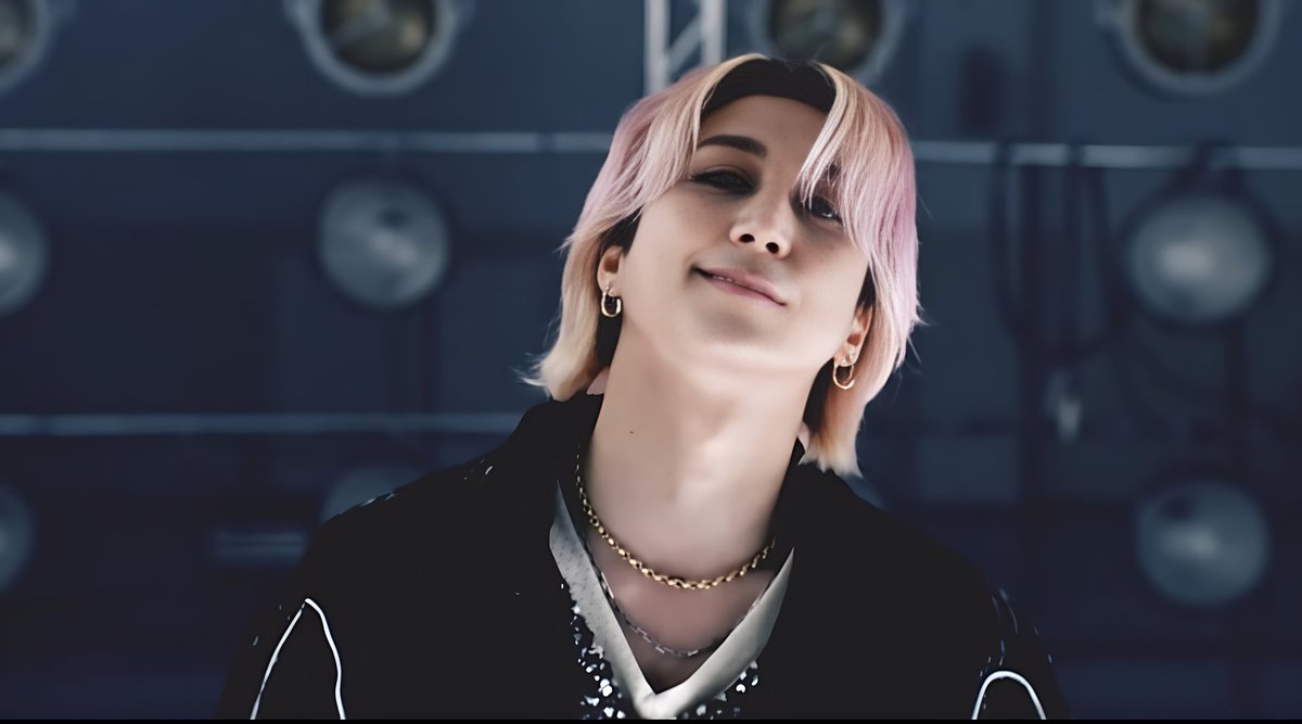 🎧Snow Man 5th Album「音故知新」より 新曲『BOOST』が配信スタート