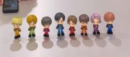 Hey! Say! JUMPフィギュア 】 ・ファミクラストアとオンラインにて販売